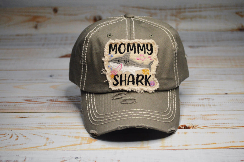 MOMMY SHARK